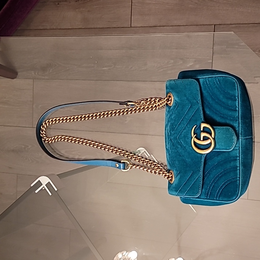 Gucci marmont velvet crossbody